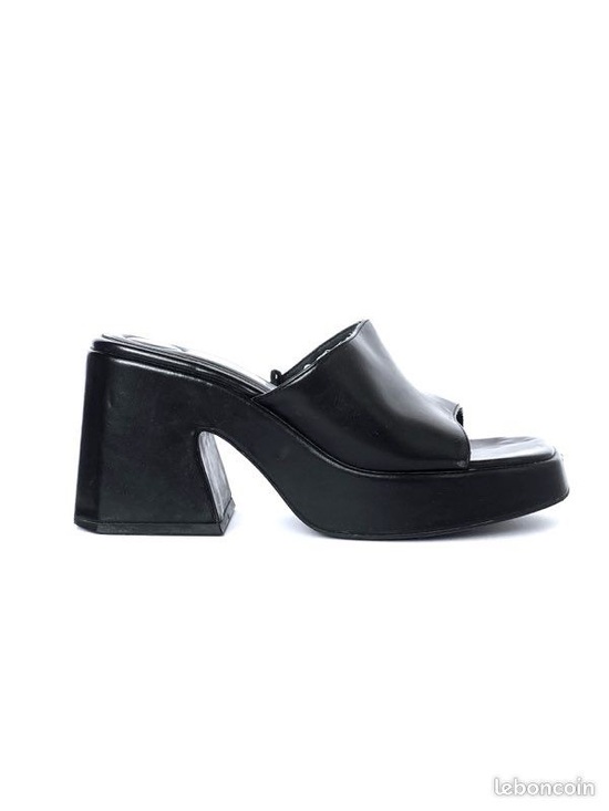 Zara Shoes - ZARA Women’s Black Block Heels Slip-On Sandals